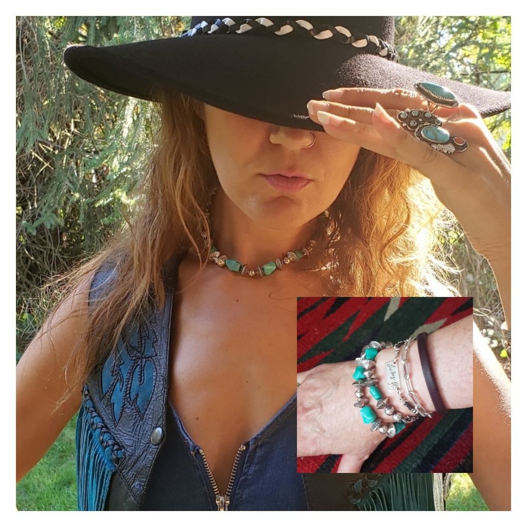 Vintage Navajo Turquoise Bench Bead Necklace 135$